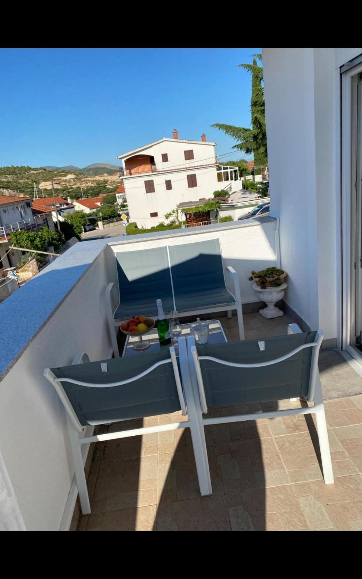 Apartment Remi, Penthouse With Balcony, Free Parking Marina Εξωτερικό φωτογραφία
