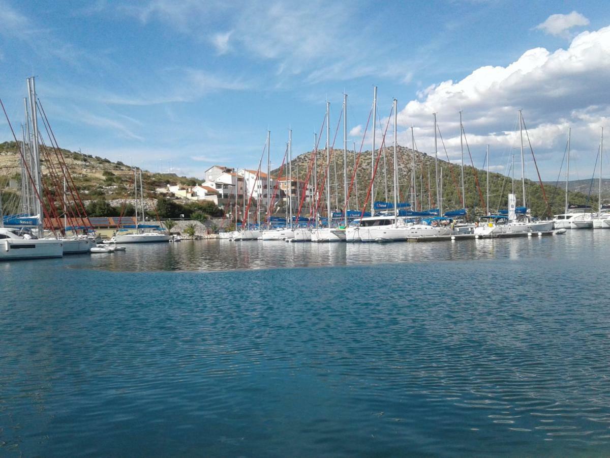 Apartment Remi, Penthouse With Balcony, Free Parking Marina Εξωτερικό φωτογραφία